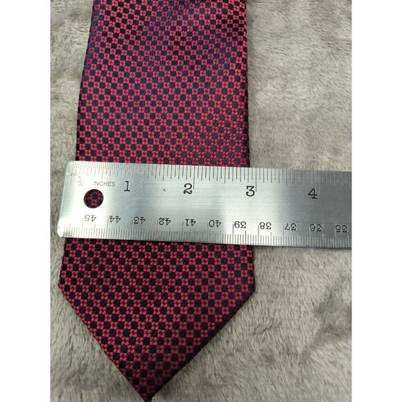 Isaac Mizrahi New York Tie Men's Red Black Geometric Design Necktie 60" - Picture 6 of 8
